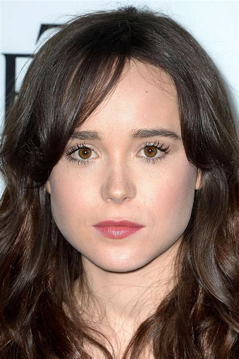 Ellen Page Nude Compilation (30 Pics